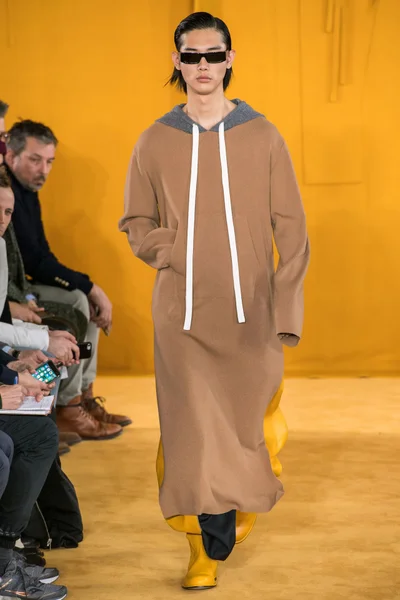 Look 36